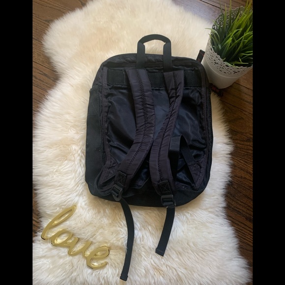 Eckored Backpack 🍒💄 - Picture 4 of 14